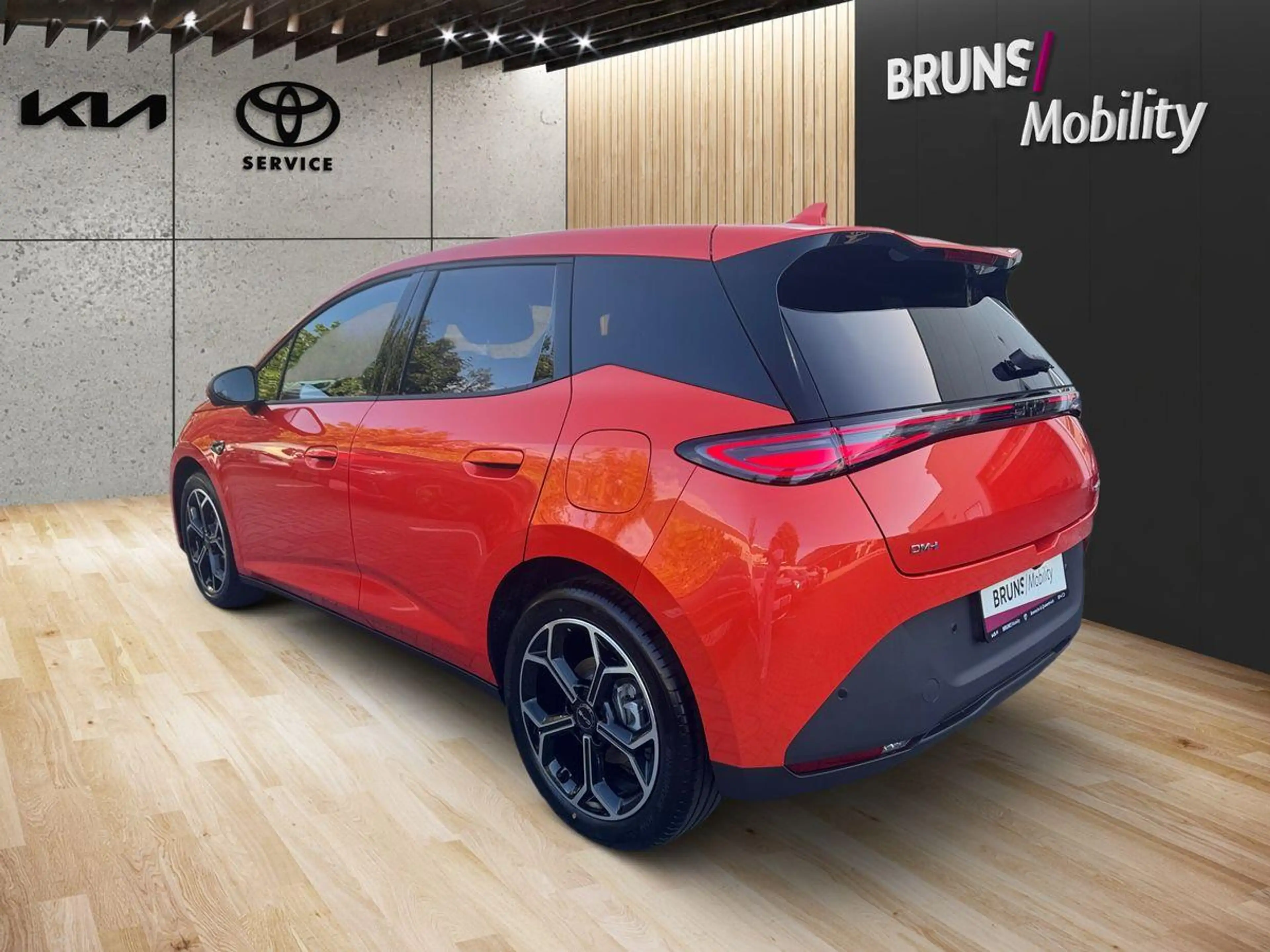 BYD Dolphin G 1.5 DM-i PHEV 156 kW Comfort — photo 5