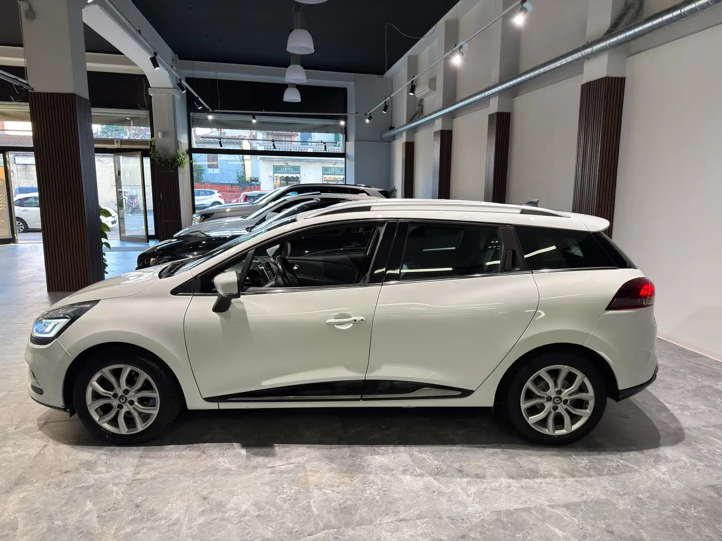 Renault Clio Clio IV 2017 Sporter 1.5 dci energy Intens 110cv Blanco - 2