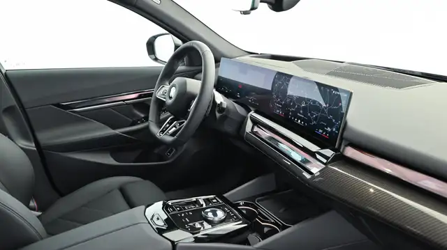 BMW 520 d xDrive M-Sportpaket Pro Ansicht 14