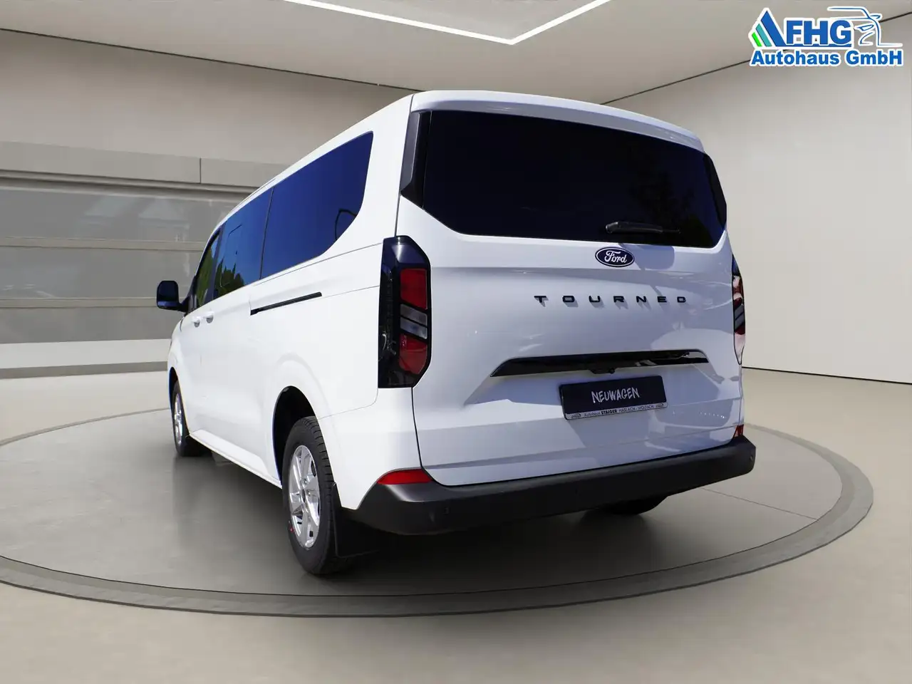 Ford Tourneo Custom 2026