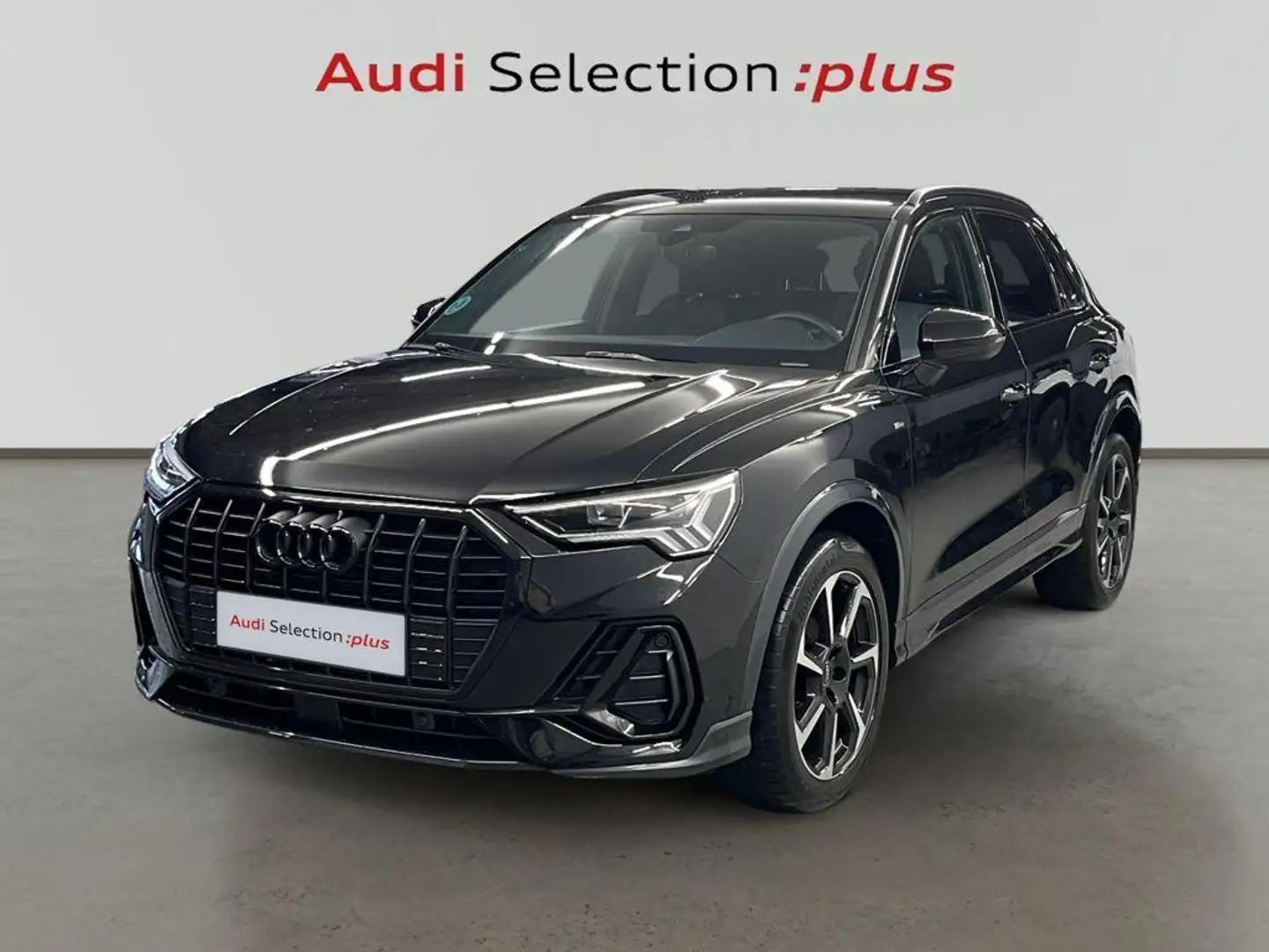 Audi Q3 35 TFSI Black line S tronic Negro - 1