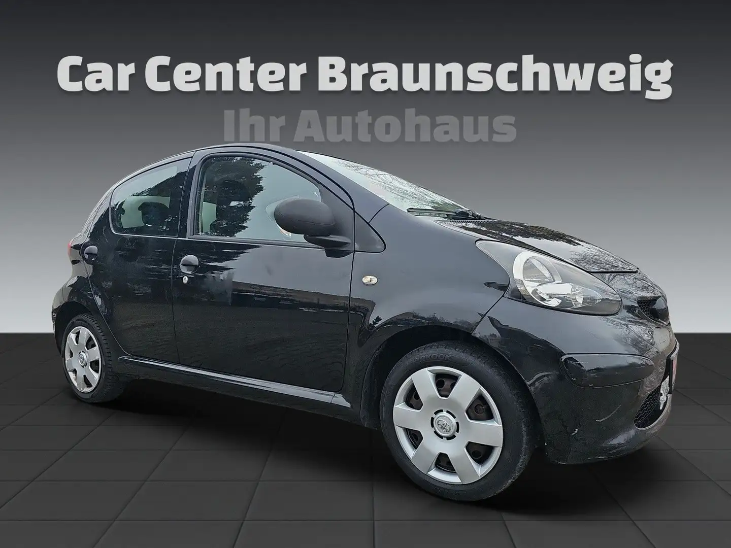 Toyota Aygo 1.0 +TÜV Чорний - 2