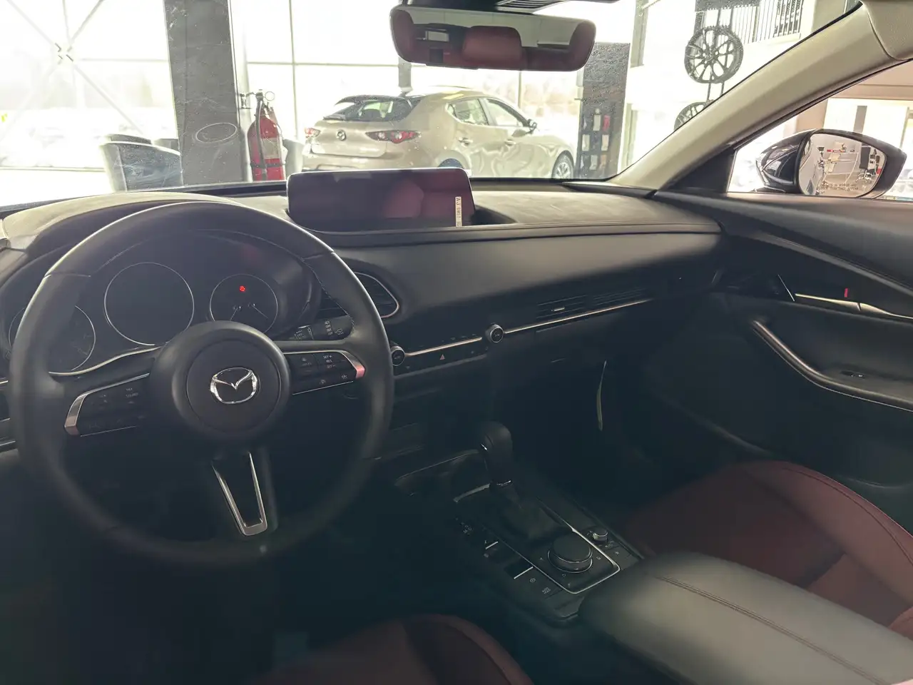 Mazda CX-30 снимка Mazda CX-30