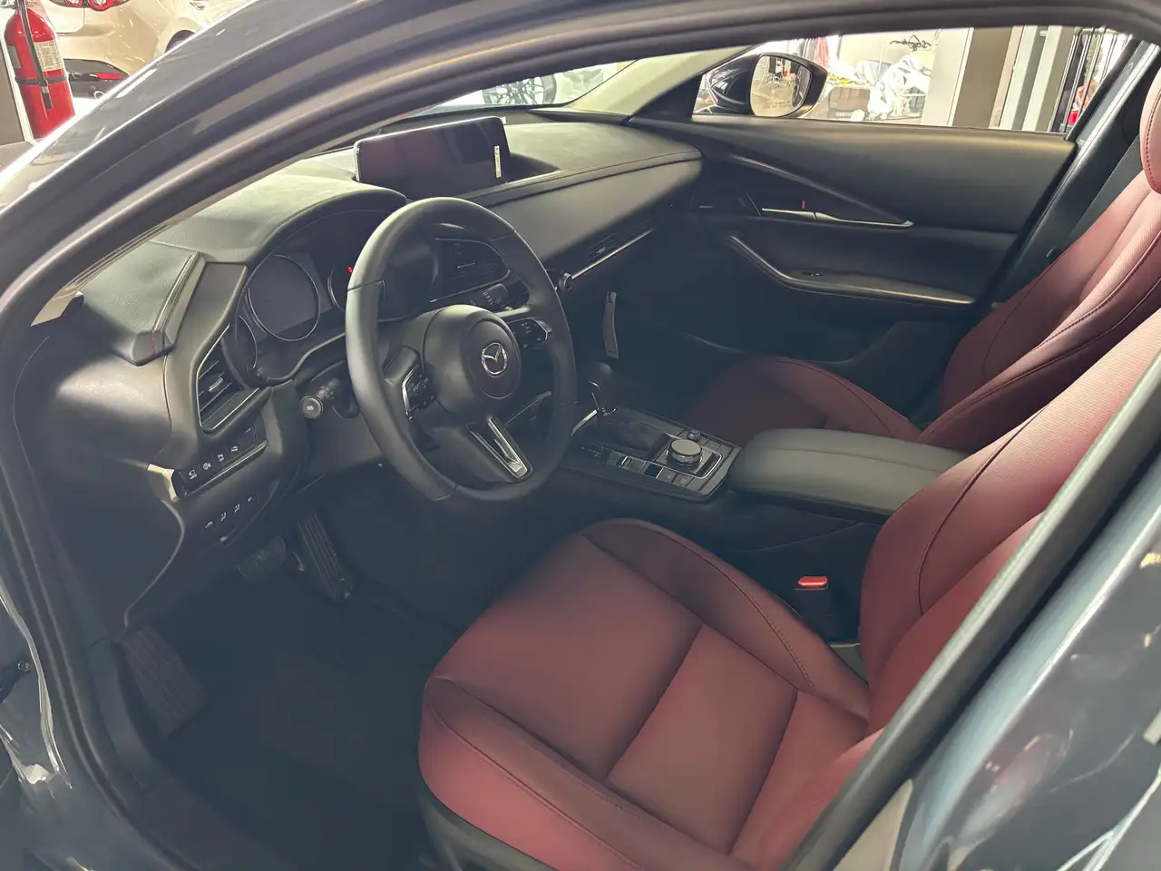 Mazda CX-30 снимка Mazda CX-30