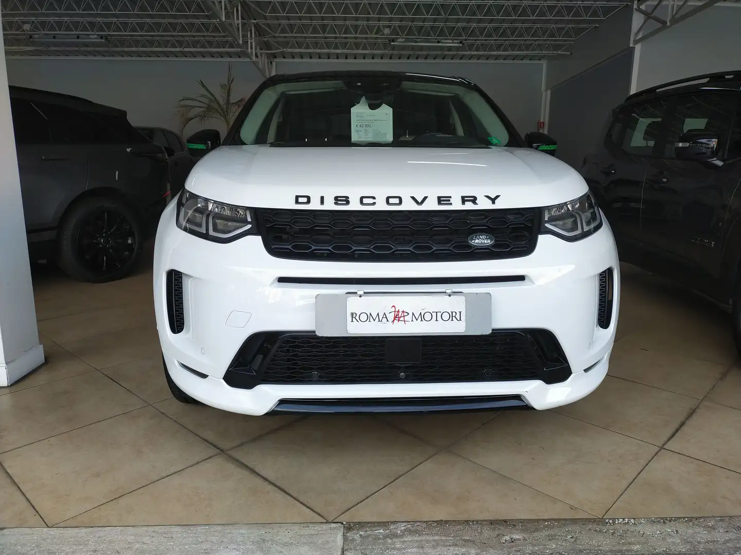Land Rover Discovery Sport Discovery Sport 2.0d td4 mhev S awd 204cv auto Bianco - 1