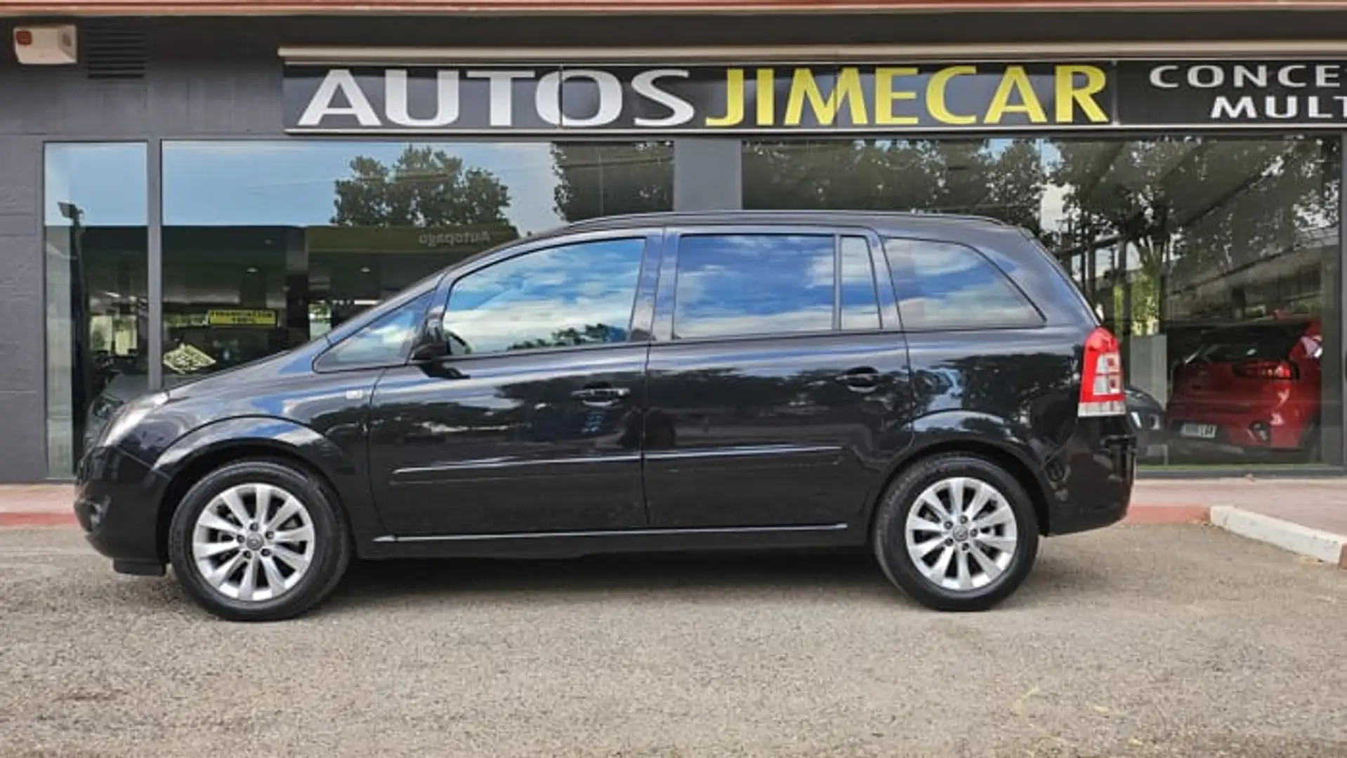 Opel Zafira 1.8 16v Family 120 Noir - 2