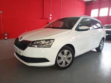 Combi 1.0 TSI Ambition 70kW
