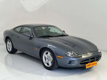 XK8 Coupe 4.0