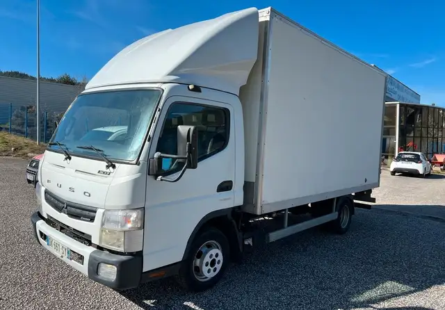 Mitsubishi Canter fuso 3.l 130 ch – bva hayon 20m³