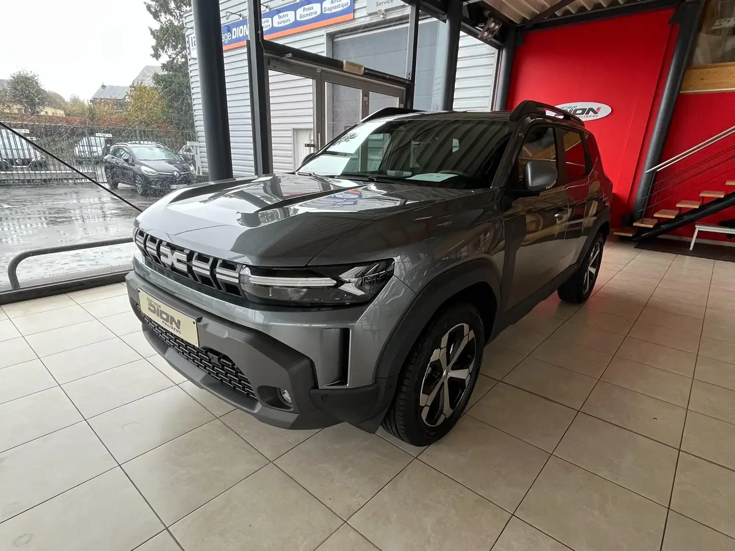 Dacia Duster Journey Gris - 1