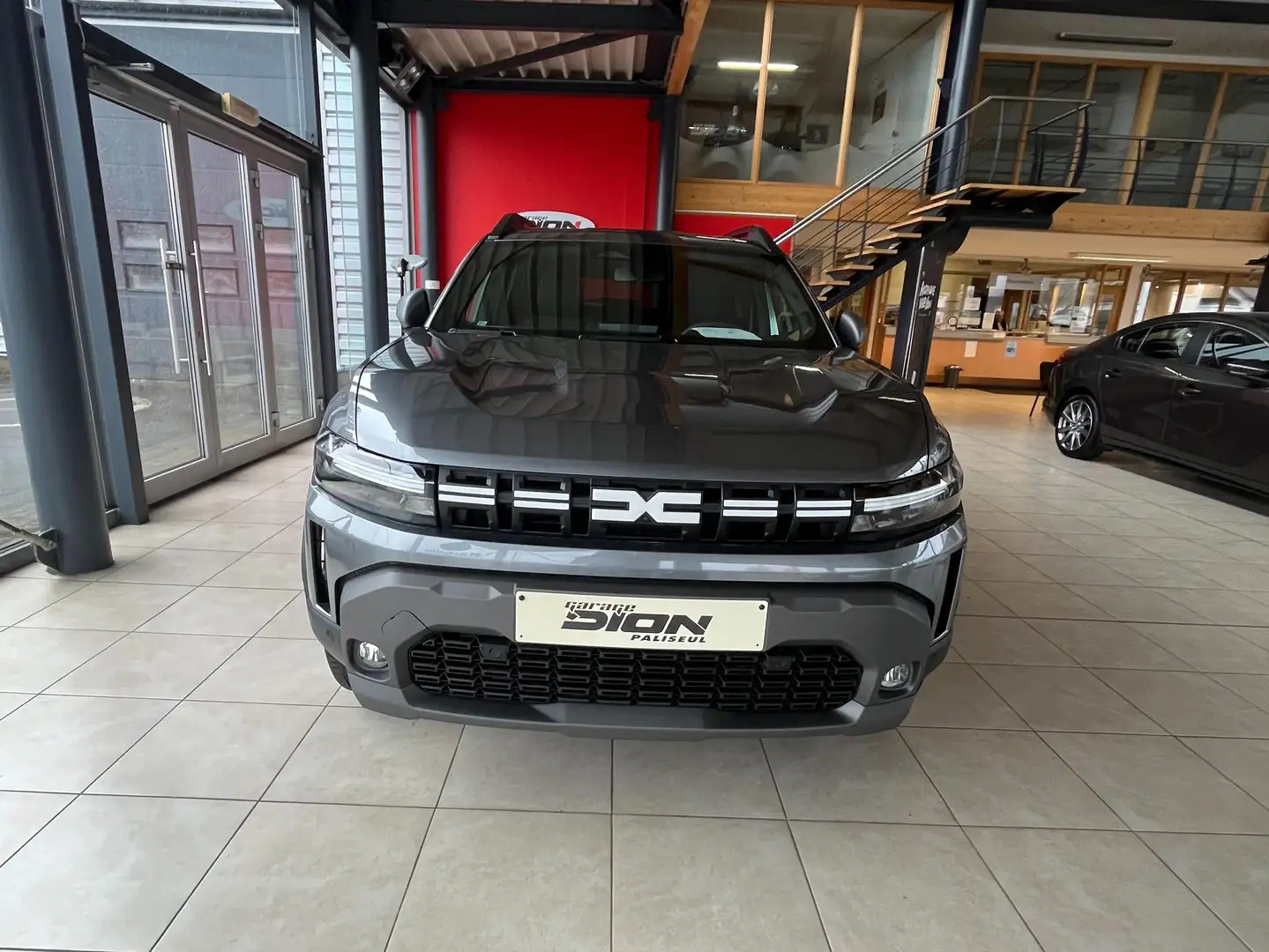 Dacia Duster Journey Gris - 2