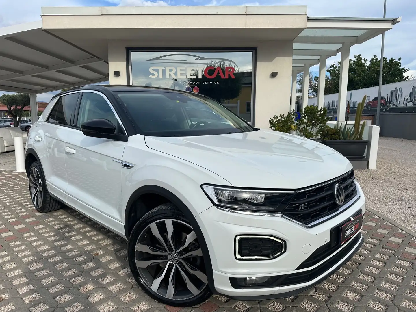 Volkswagen T-Roc T-Roc 2.0 TDI R-Line 150 CV DSG 4MOTION UNITED Blanco - 1