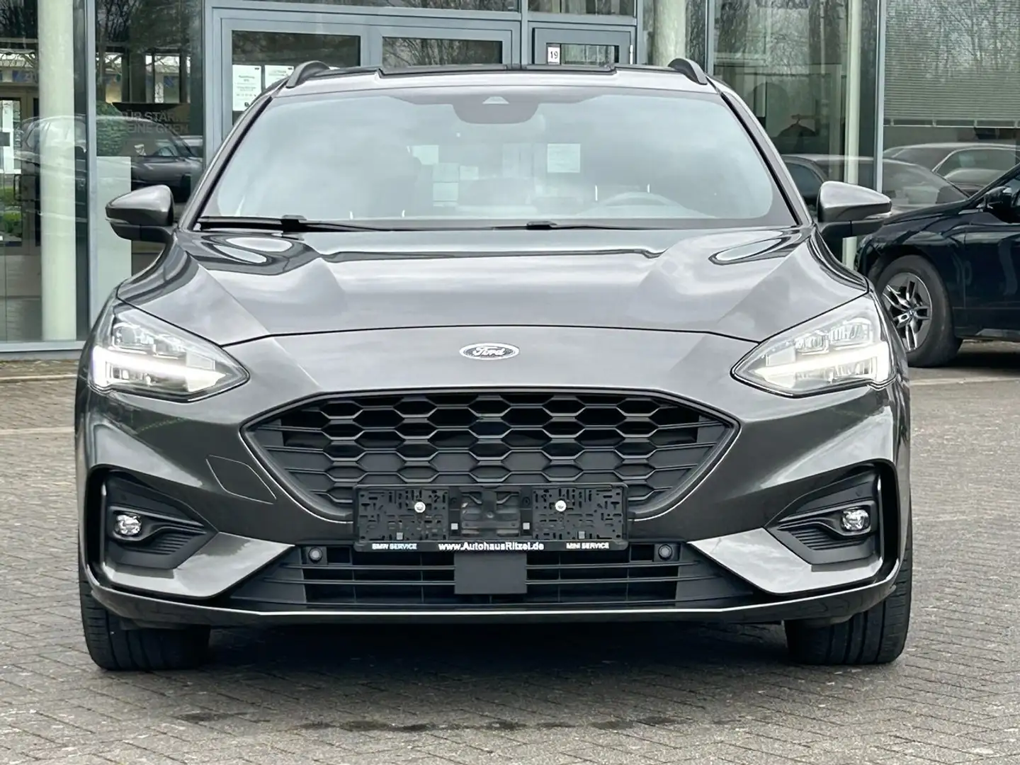 Ford Focus Turnier 1.5 EcoBoost Start-Stopp-System ST-LINE Gris - 2