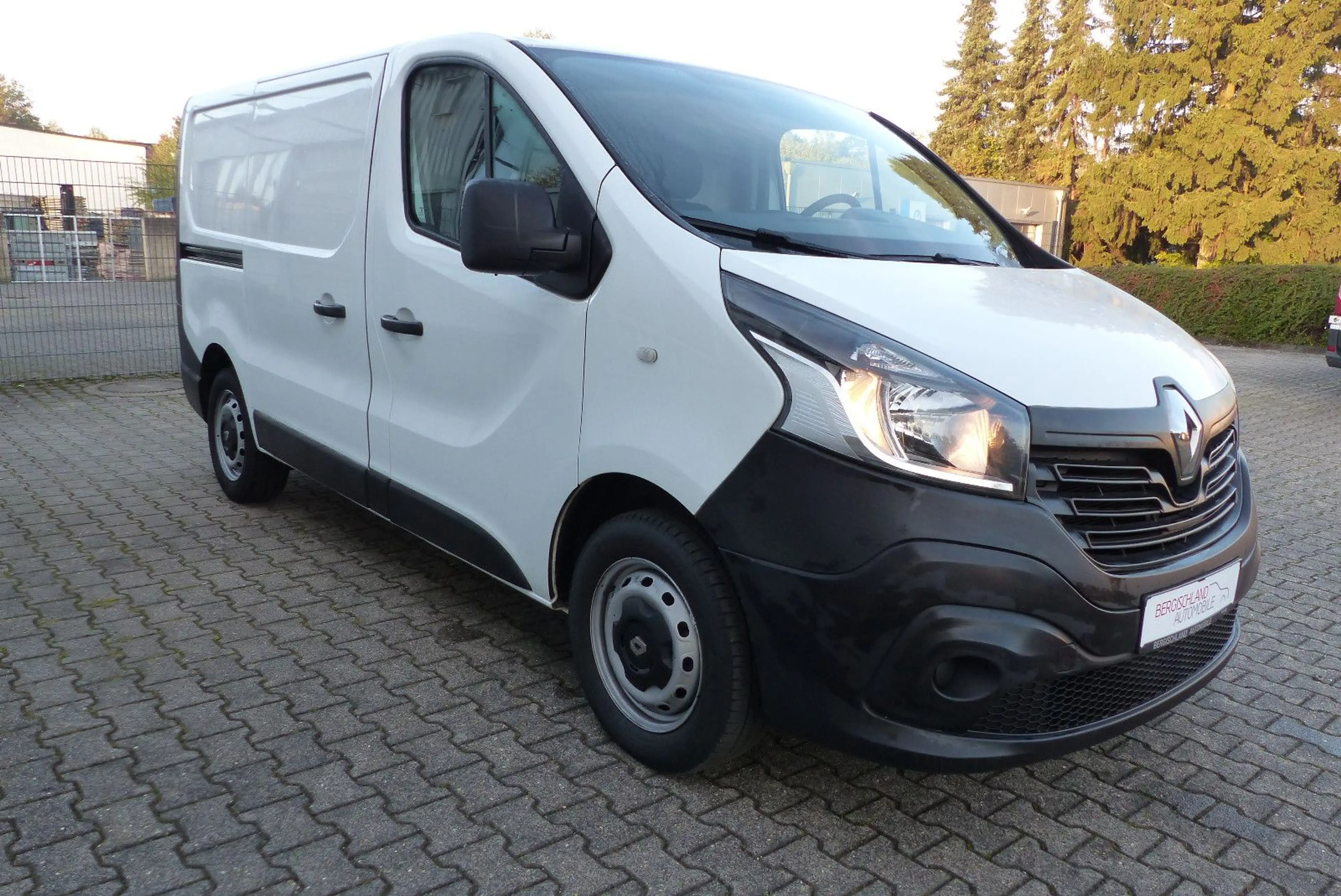 Renault Trafic Kasten  2,9t Komfort, HU/AU Neu, Klima