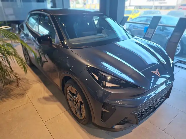 CUPRA Raval PLUS 37 kWh 99 kW/135 PS