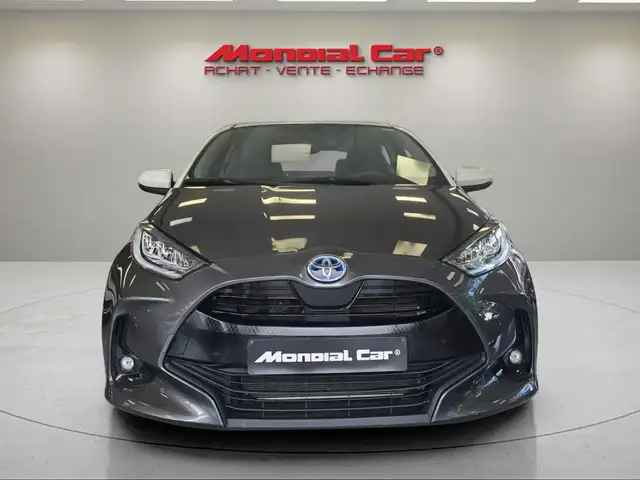 Toyota Yaris view 10