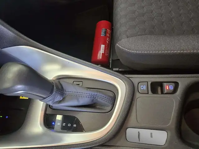 Toyota Yaris view 21