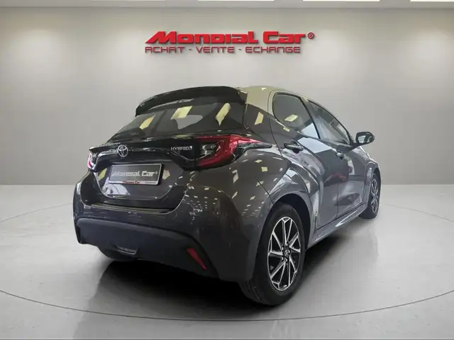 Toyota Yaris view 7