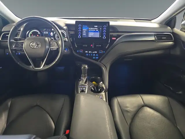 Toyota Camry view 11