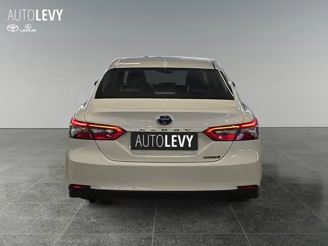 Toyota Camry view 5