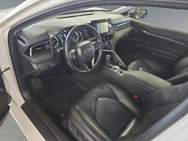 Toyota Camry view 10