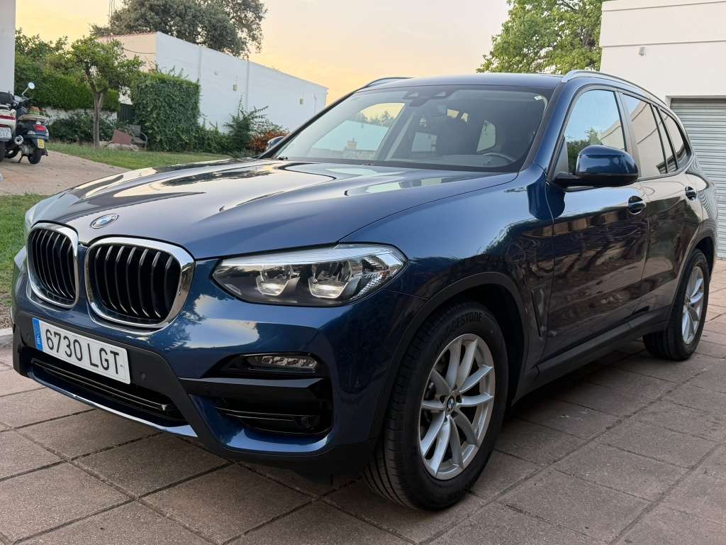 BMW X3 sDrive 18dA - foto 1