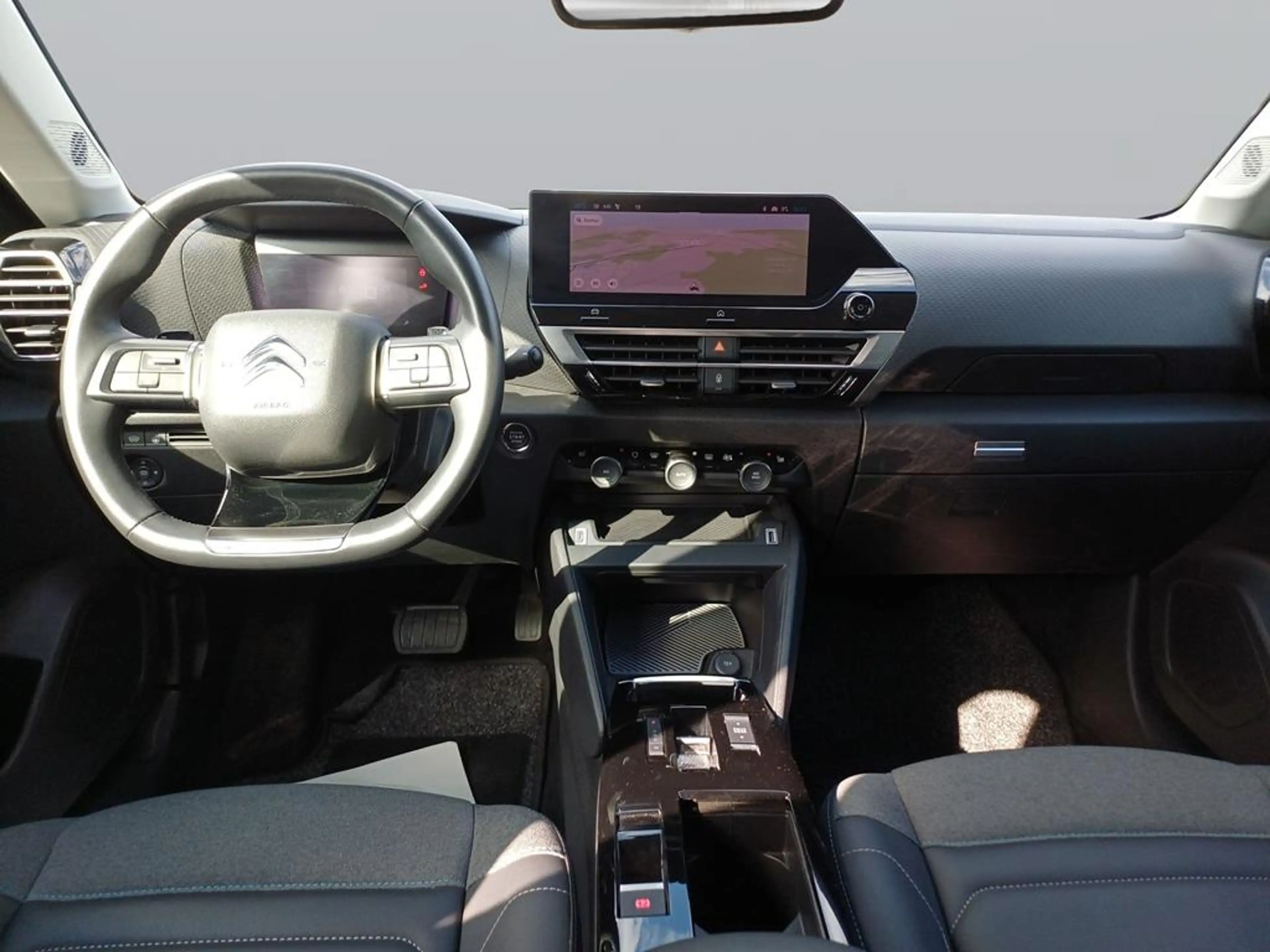 Citroen C4 Shine — photo 10