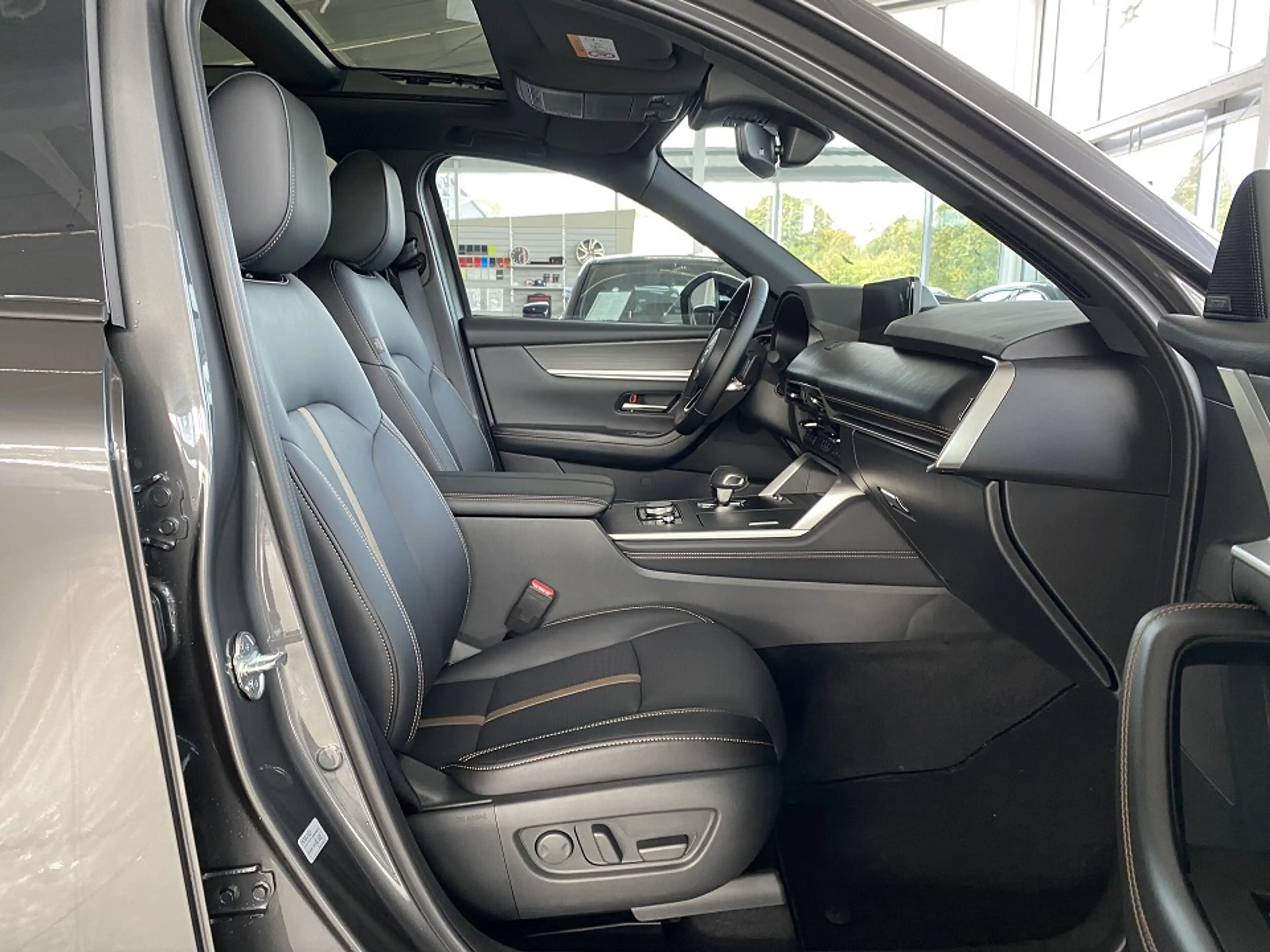 Mazda CX-60 3.3 Homura Plus AUTOMATIK AWD, Leder, Pano, Bose, — photo 5