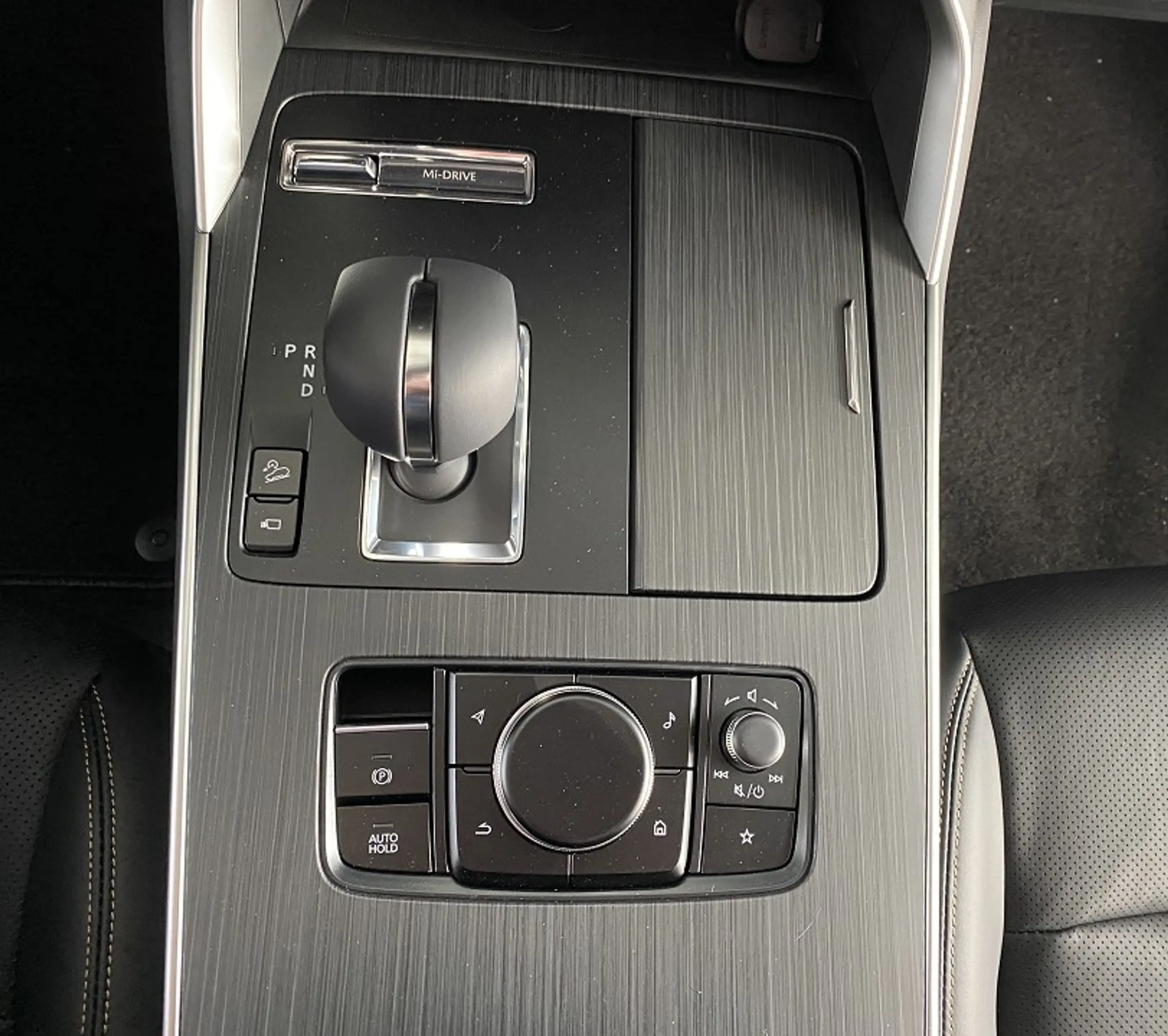Mazda CX-60 3.3 Homura Plus AUTOMATIK AWD, Leder, Pano, Bose, — photo 9