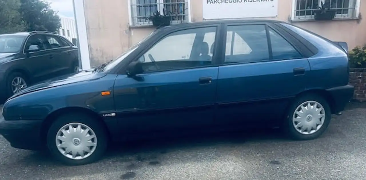 Lancia Delta 1.6, foto 9
