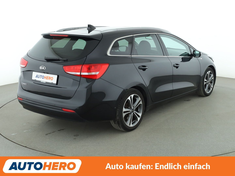 Kia Ceed / cee'd 1.6 GDI Platinum Edition Aut.*PANO*NAVI*TEMPO* — photo 6