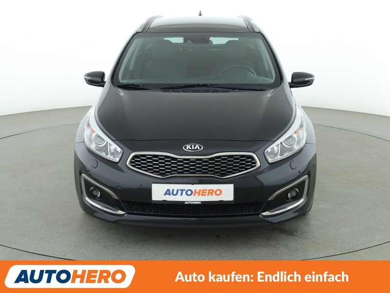 Kia Ceed / cee'd 1.6 GDI Platinum Edition Aut.*PANO*NAVI*TEMPO* — photo 9