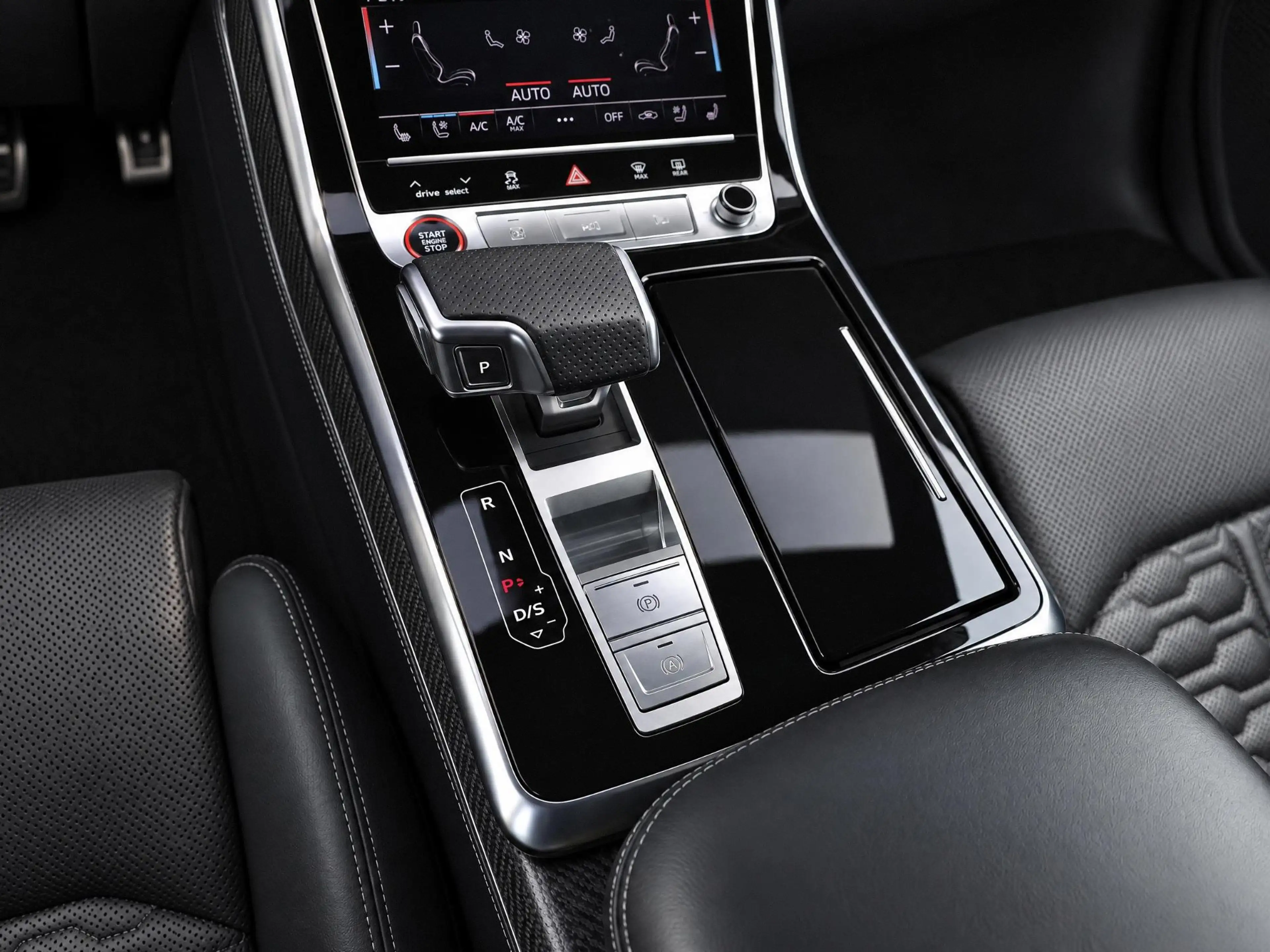 Audi RS Q8 4.0 TFSI Q8 quattro |Pano |Keramisch | Carbon Intr — photo 24