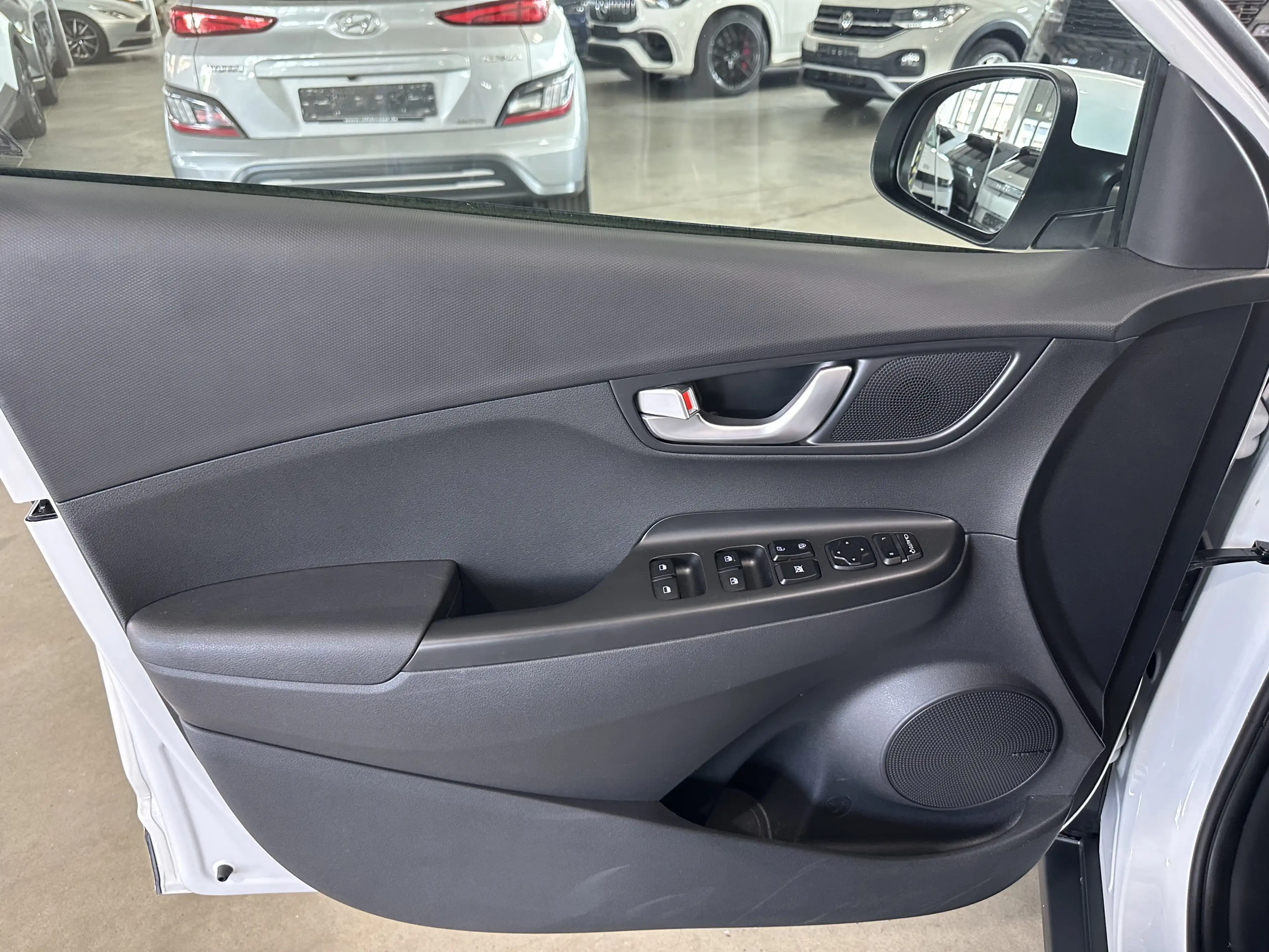 Hyundai KONA Trend SoH 96,6% WäPU LED ACC RFK 1H — photo 11