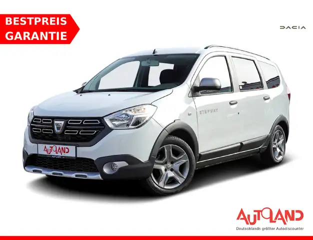 Dacia Lodgy 1.3 TCE Navi Kamera Tempomat Sitzheizung