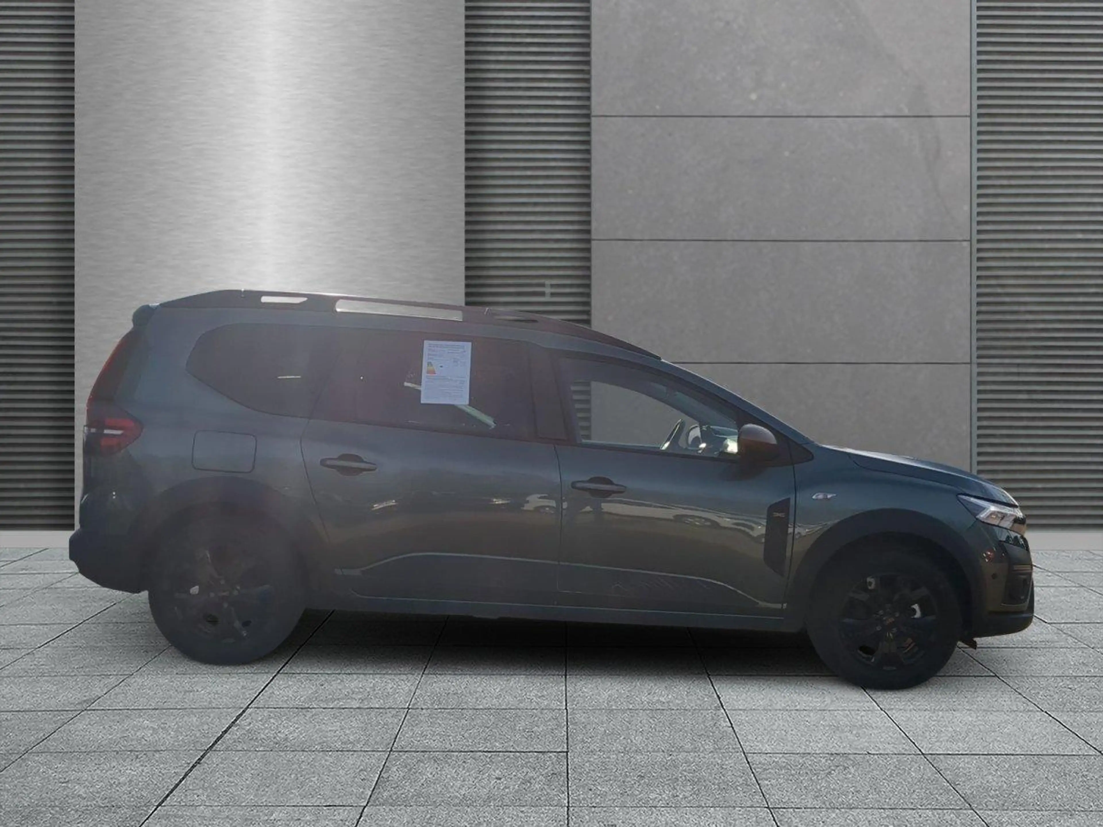 Dacia Jogger Extreme+ 7-Sitzer+SHZ+RFK+PDC Full-Hybrid 140 1... — photo 2
