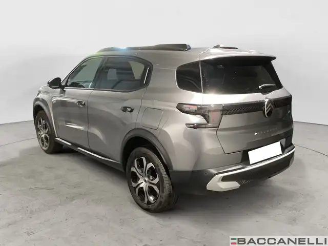 Citroen C3 Aircross view 2