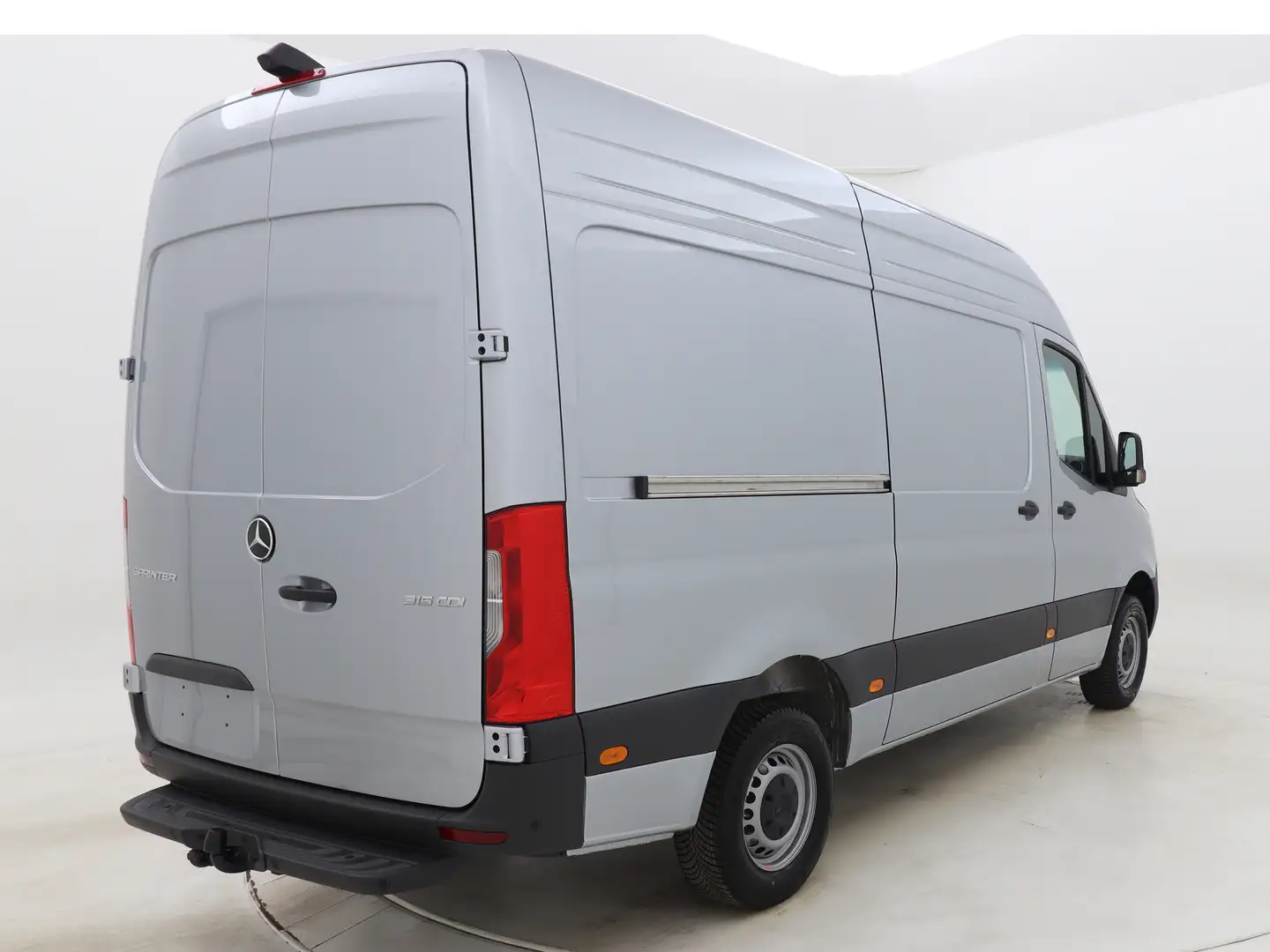 Mercedes-Benz Sprinter 315CDI 150PK Automaat L2H2 RWD | BPM Vrij | 3,5t t Zilver - 2