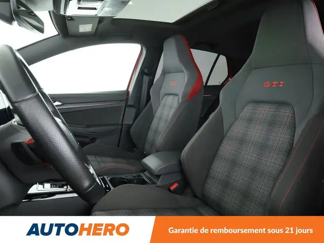 Volkswagen Golf view 10