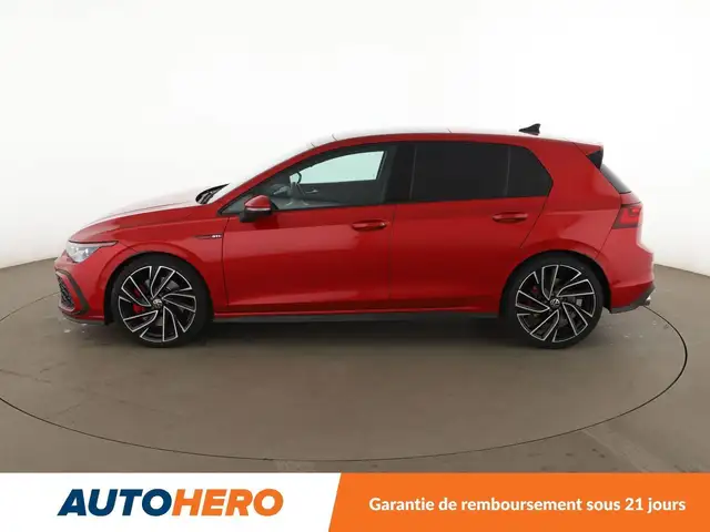 Volkswagen Golf view 3