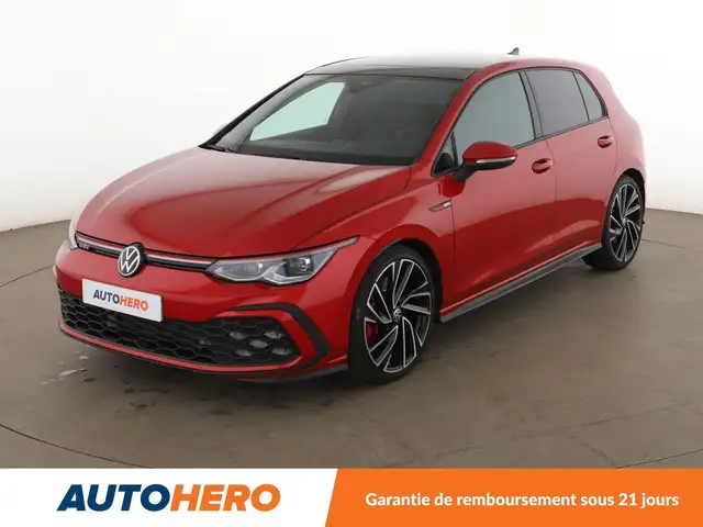 2023 Volkswagen Golf in Red for sale