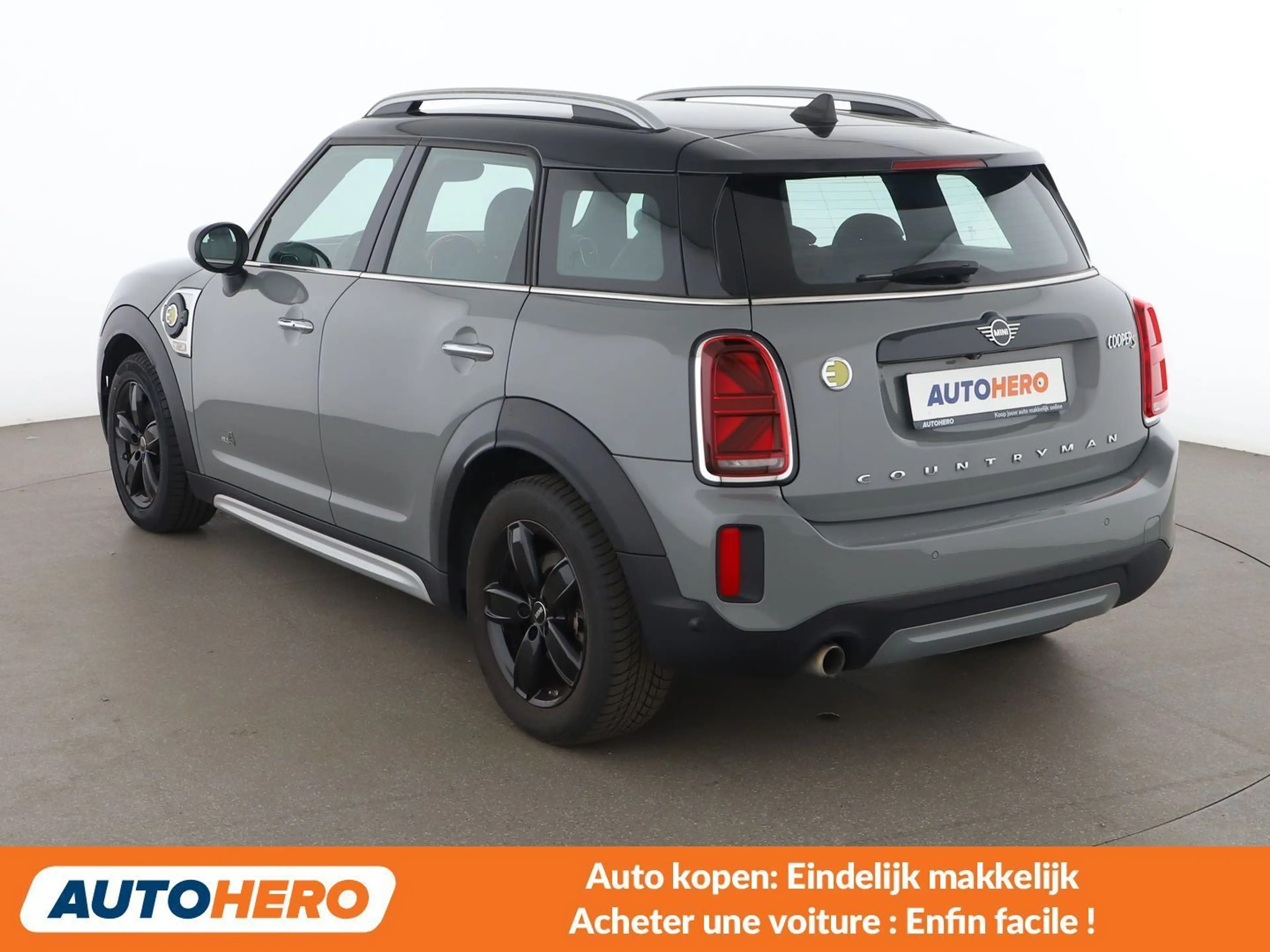 MINI Cooper SE Countryman Cooper S E Hybrid ALL4 Classic Trim — photo 4