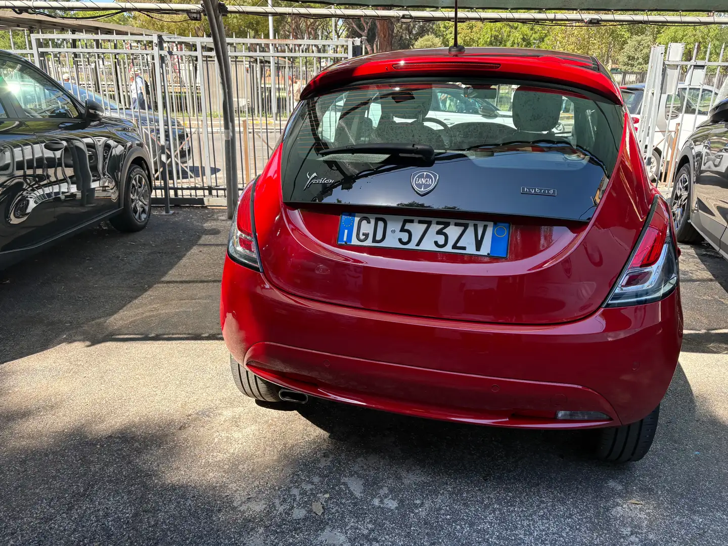 Lancia Ypsilon Ypsilon rdio bluetooth vetri elettrici usb clima Rosso - 2