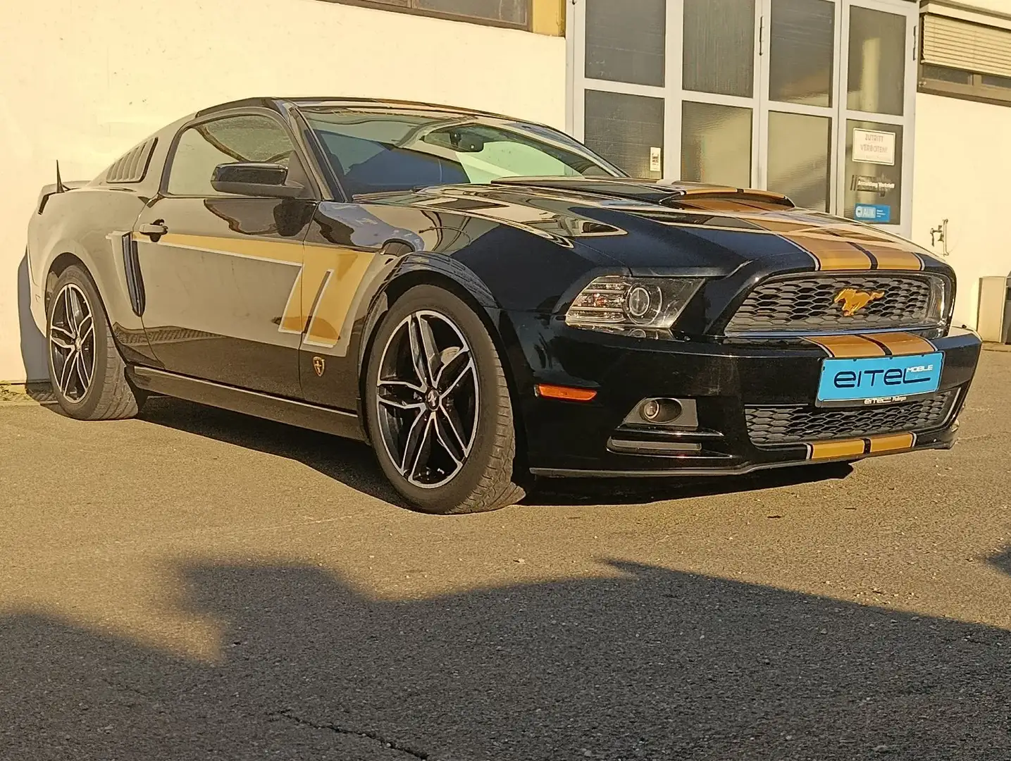 Ford Mustang 3,7  V6 Aut. Vollleder Klima Kamera Negro - 2