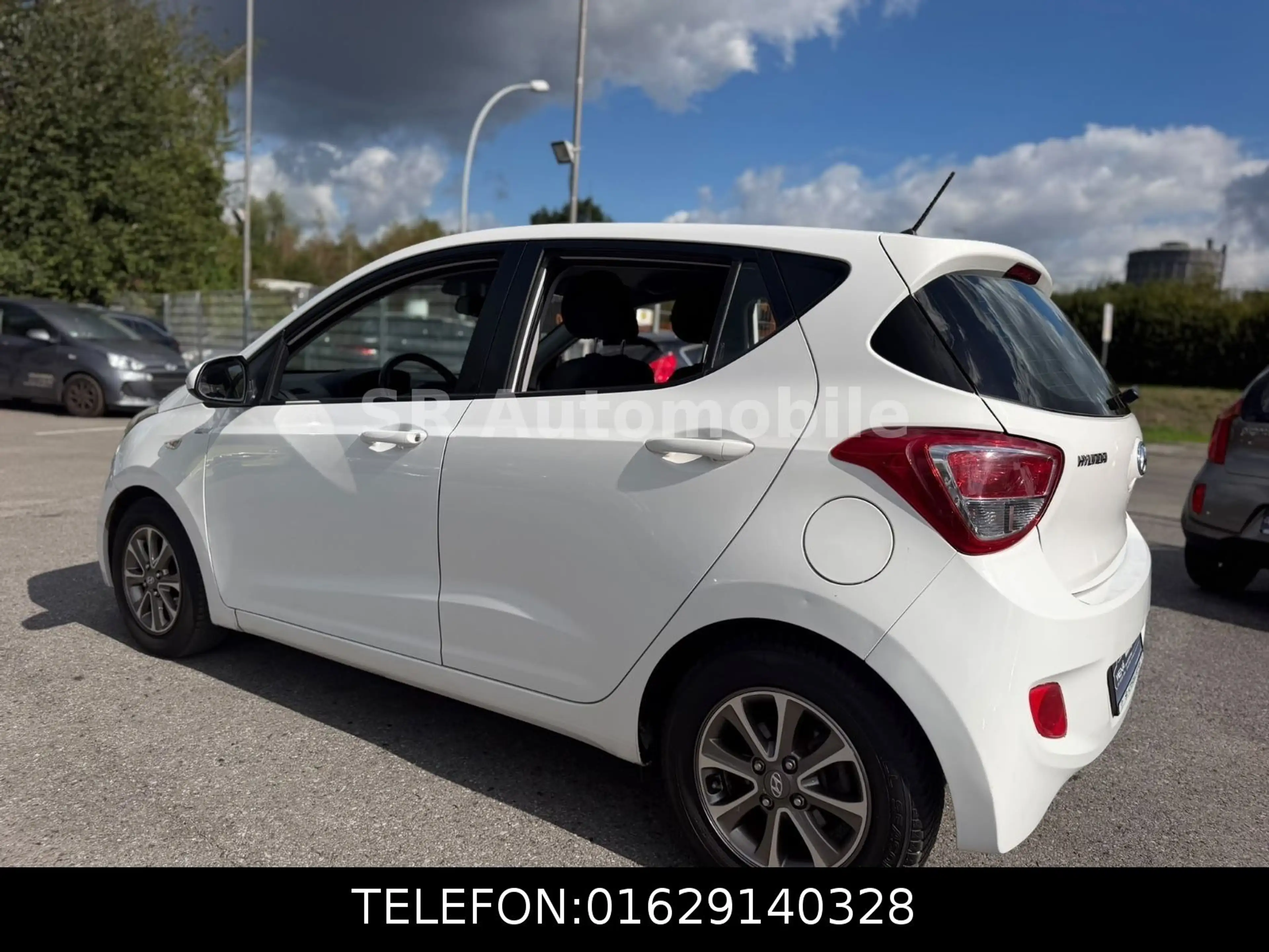 Hyundai i10 FIFA World Cup Edition*SHZ*KLIMA*MULTI* — photo 5