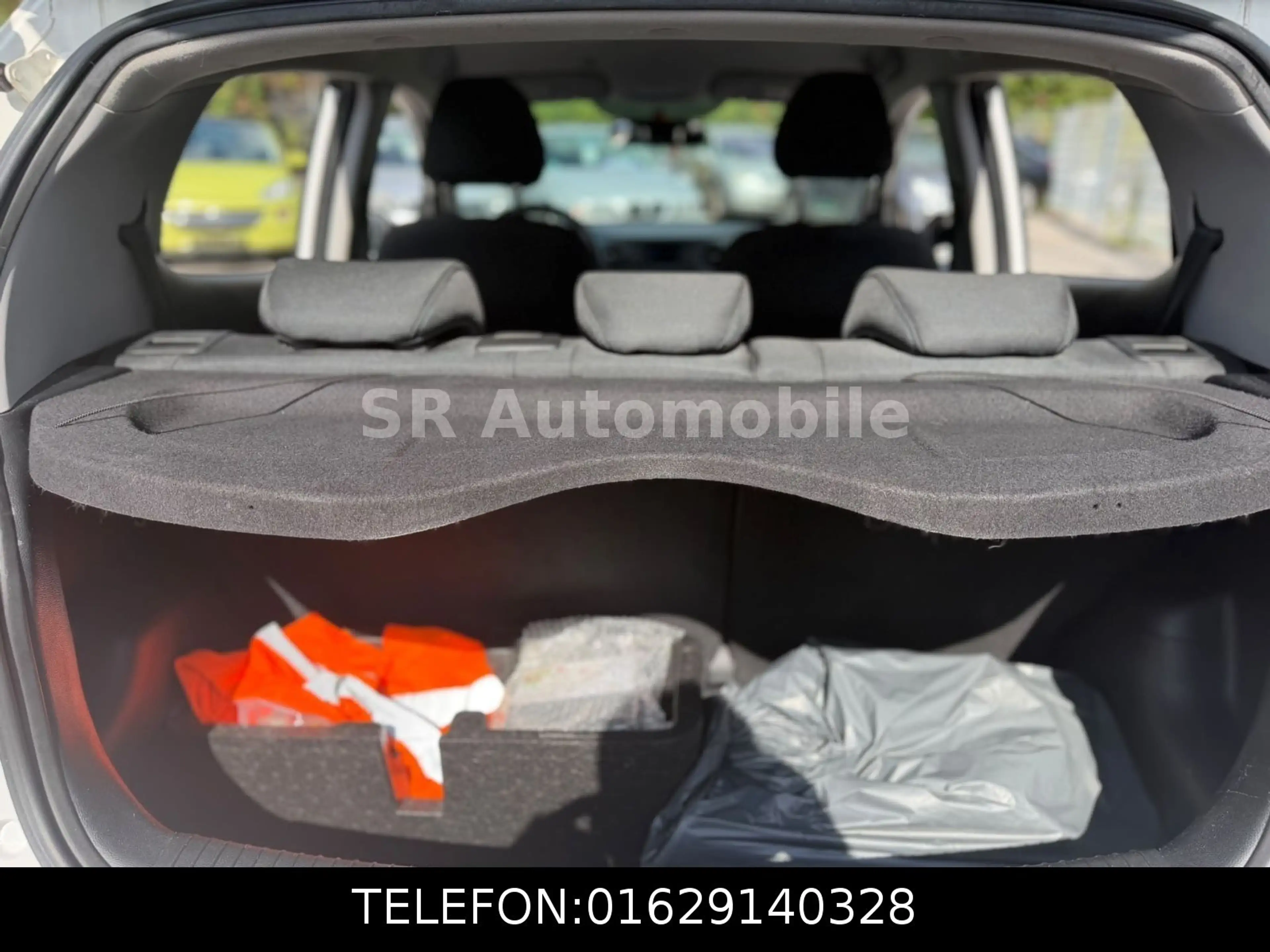 Hyundai i10 FIFA World Cup Edition*SHZ*KLIMA*MULTI* — photo 22