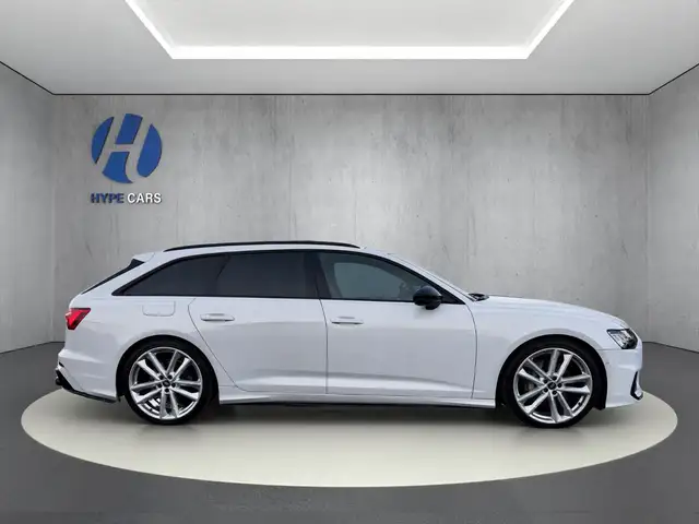Audi A6 Avant view 7