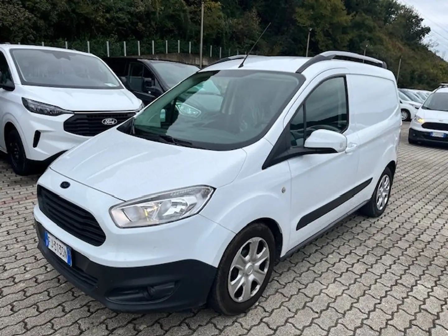 Ford Transit Courier 1.5 dci TREND Blanc - 1