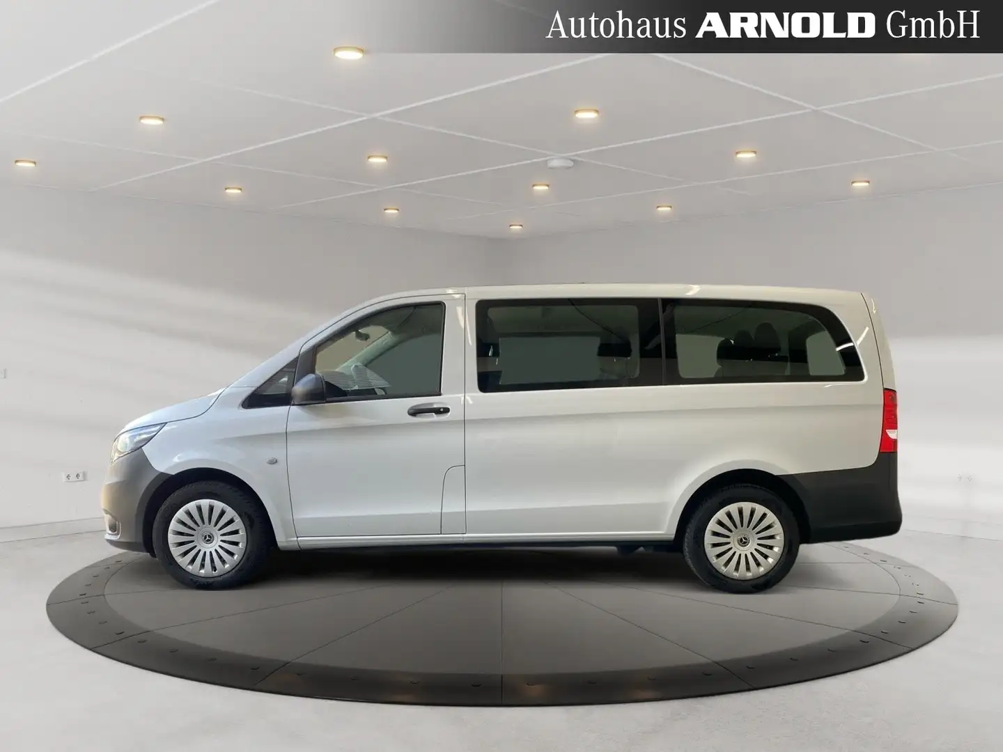 Mercedes-Benz Vito Vito 114 CDI Tourer Lang 8-Sitze Navi Kamera DAB Weiß - 2