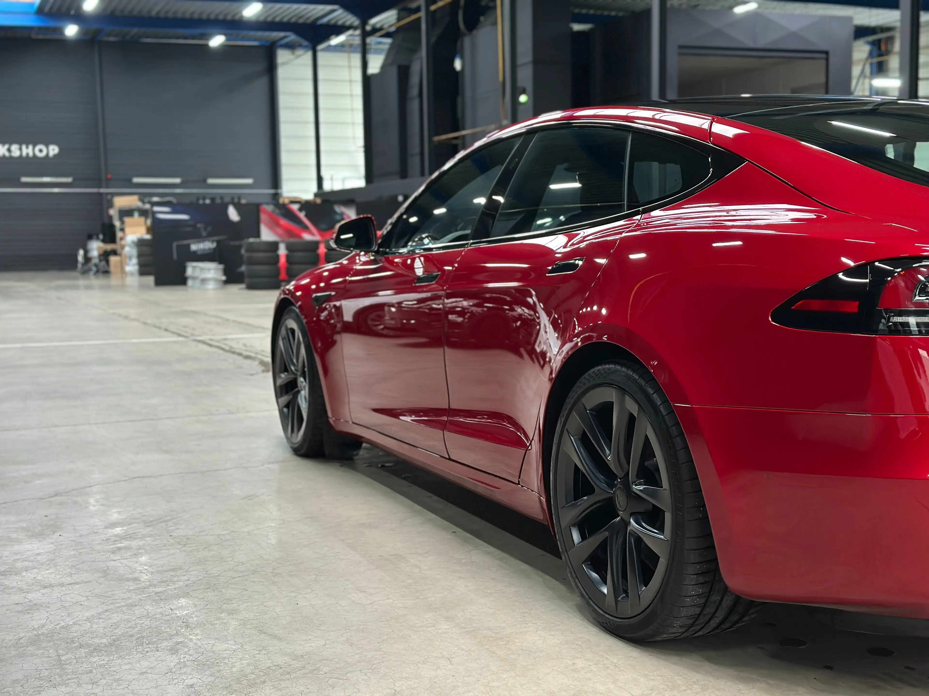 Tesla Model S PLAID - FULL SELF DRIVING ACTIVE - 21" WHEELS YOKE — photo 10